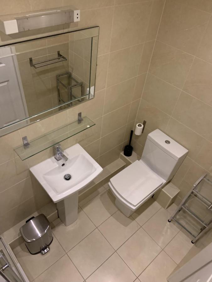 Entire Seaside Home, Sleeps 8, All En-Suite Rooms New Brighton Exterior foto